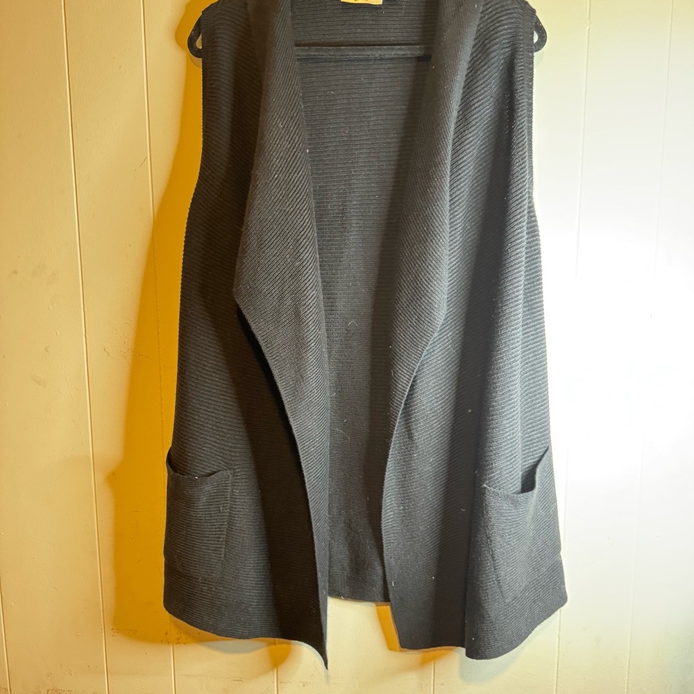 RD Style Black Open-Front Vest